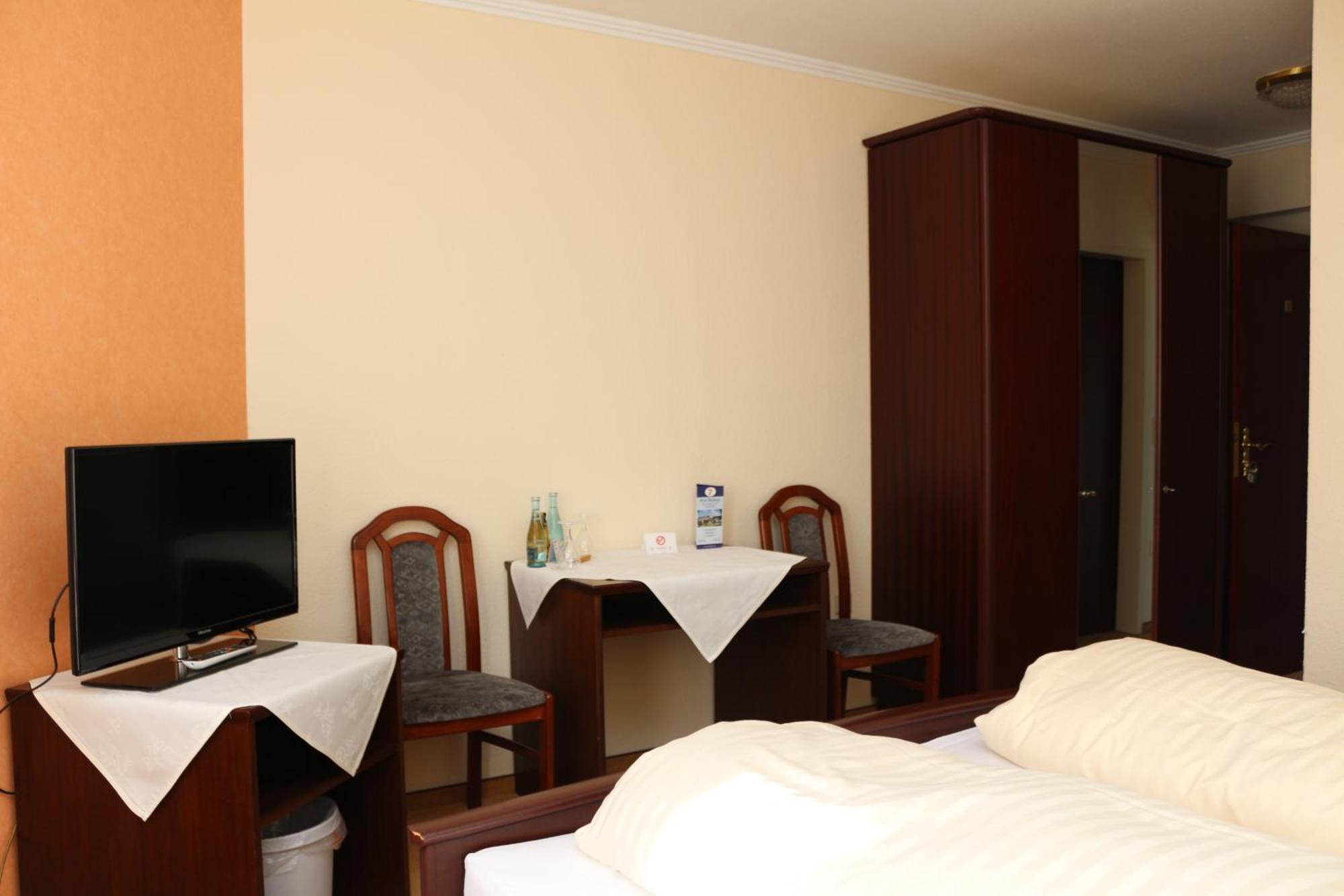 Hotel Graf Balduin Esterwegen Esterno foto