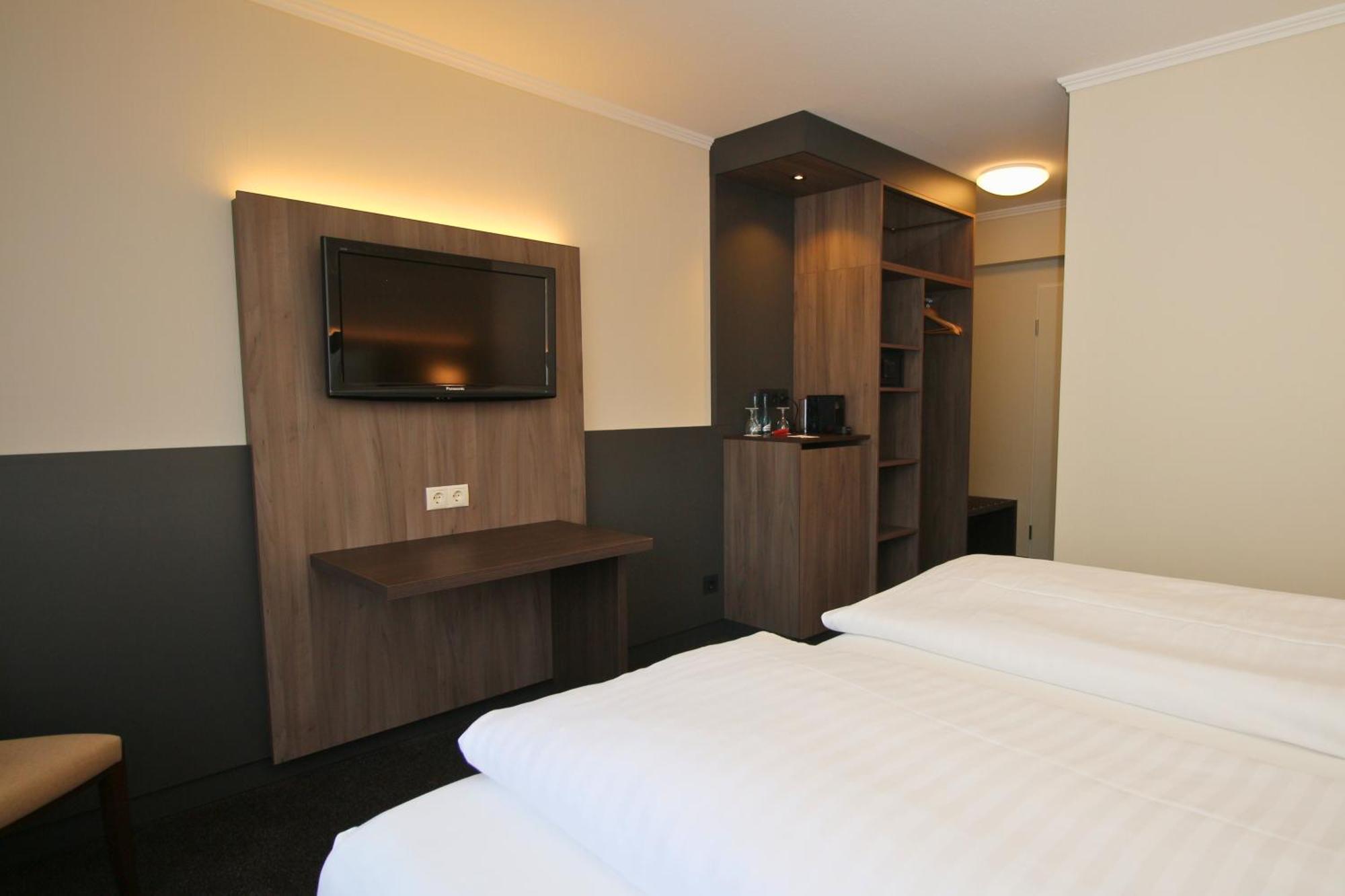 Hotel Graf Balduin Esterwegen Esterno foto